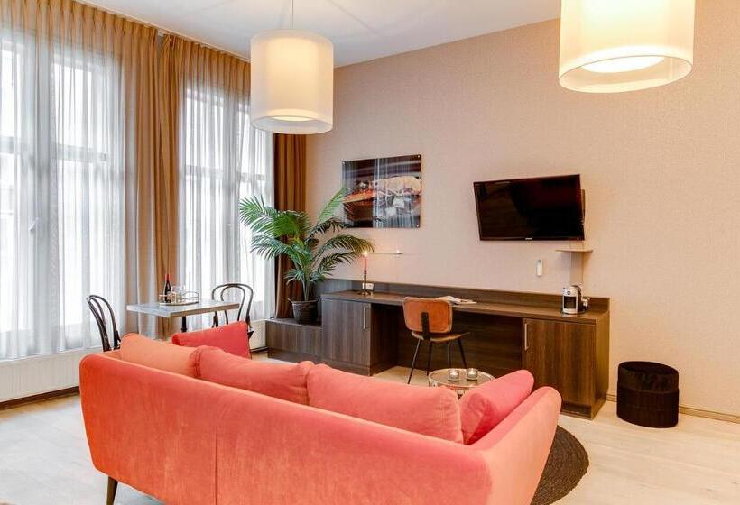 جناح إدارى, Brasss Hotel Suites