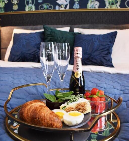 주니어 스위트, Brasss Hotel Suites