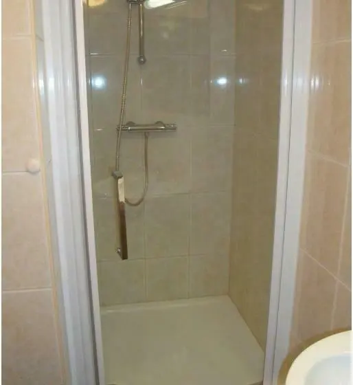 Standard Neljän Hengen Huone, Hostel Herberg De Esborg Scheemda