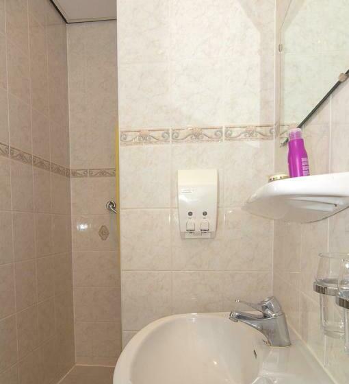 חדר סטנדרט, Bienvenue