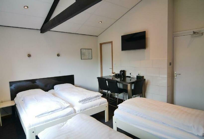 חדר סטנדרט לארבעה, Bienvenue