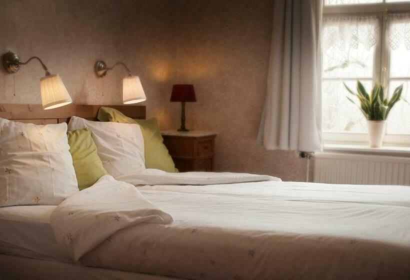 اتاق استاندارد با سرویس بهداشتی مشترک, ,herberg & Appartementen De Smidse