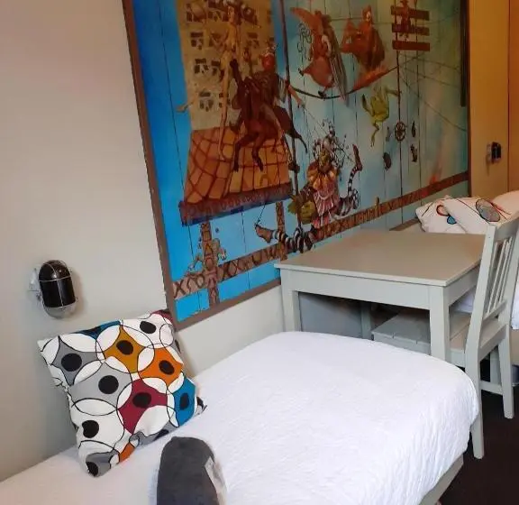 Chambre Quadruple Standard, Simplon Hostel