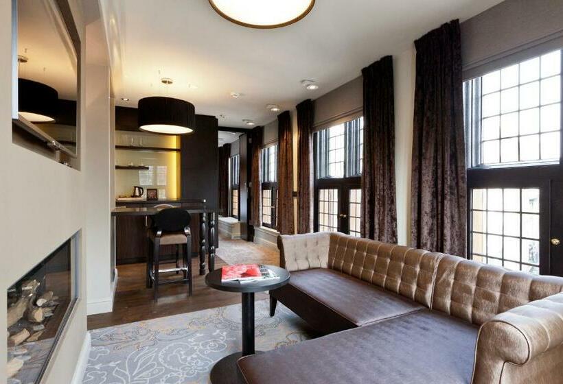 주니어 스위트, T Goude Hooft