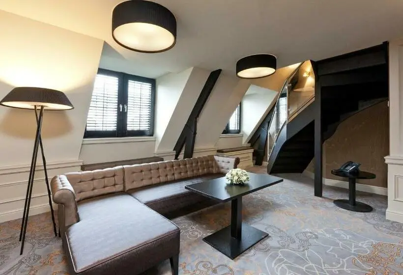 Executive-sviitti, T Goude Hooft