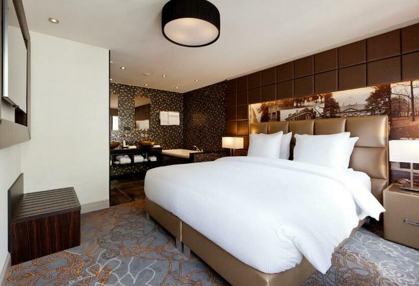 주니어 스위트, T Goude Hooft