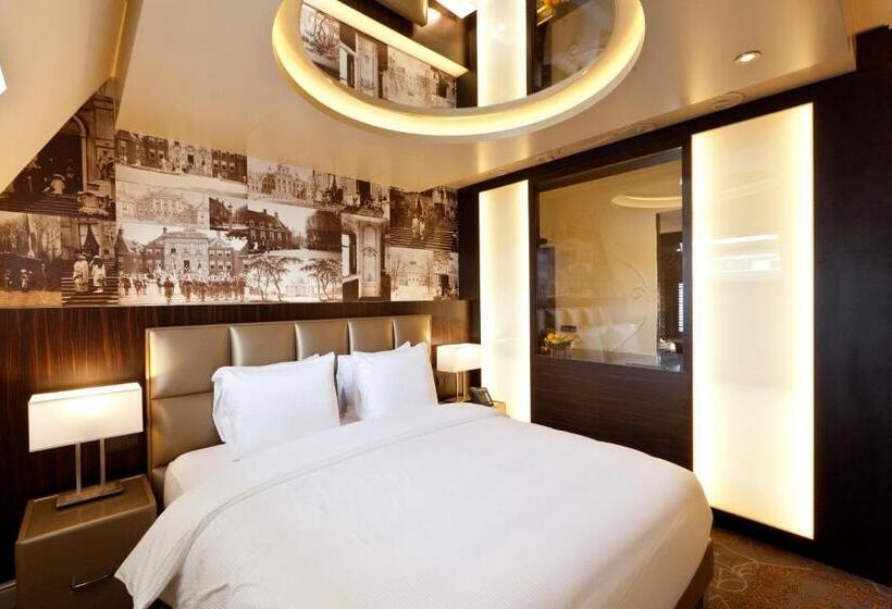 디럭스 스위트, T Goude Hooft