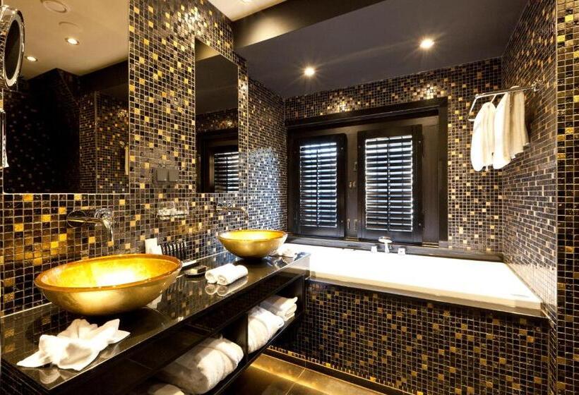 디럭스 스위트, T Goude Hooft