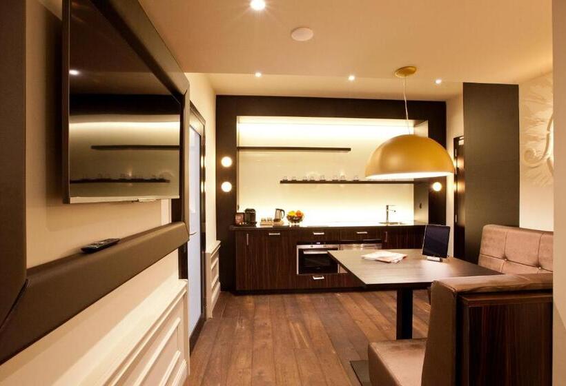 수피리어 스위트, T Goude Hooft