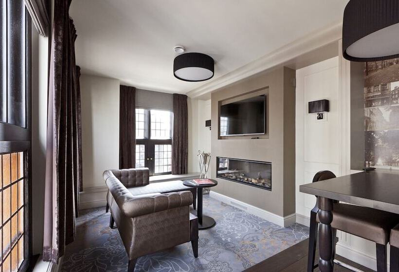 주니어 스위트, T Goude Hooft