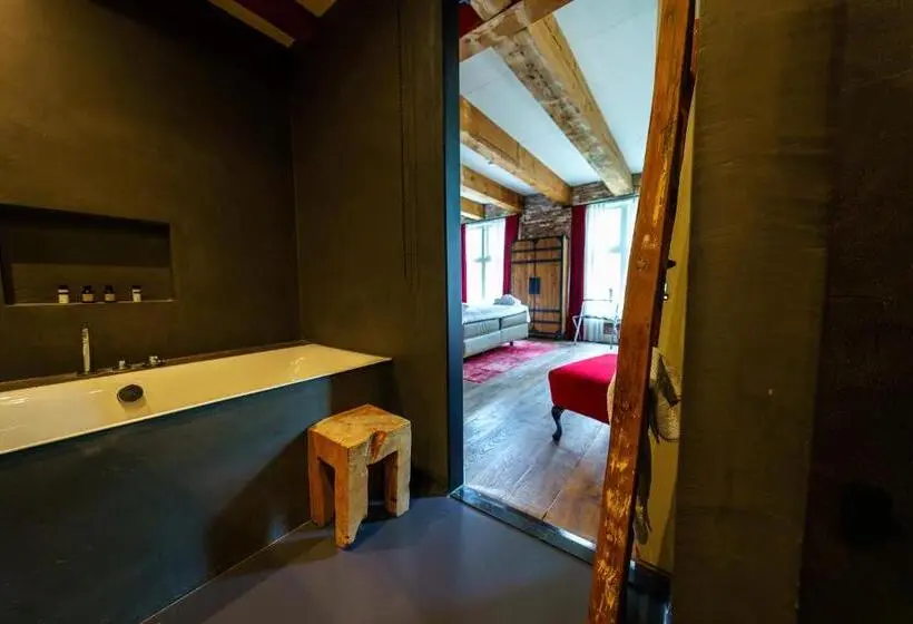 Deluxe Studio, Van Rossum Stadshotel Woerden