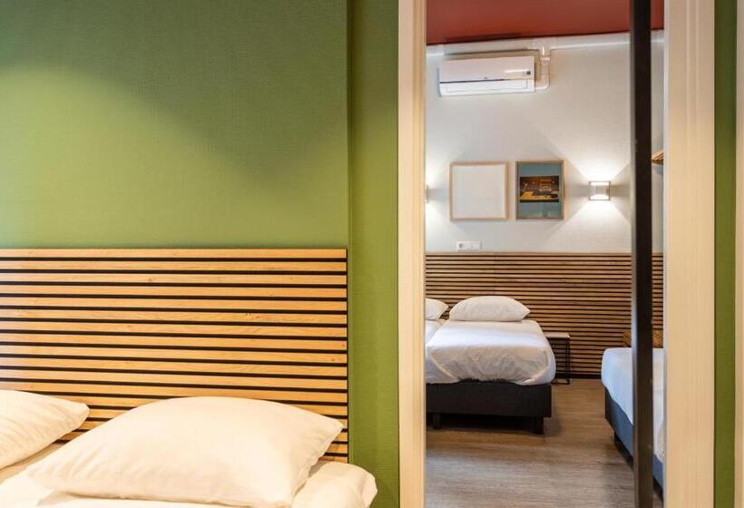 اتاق استاندارد, Weber Hotel 117