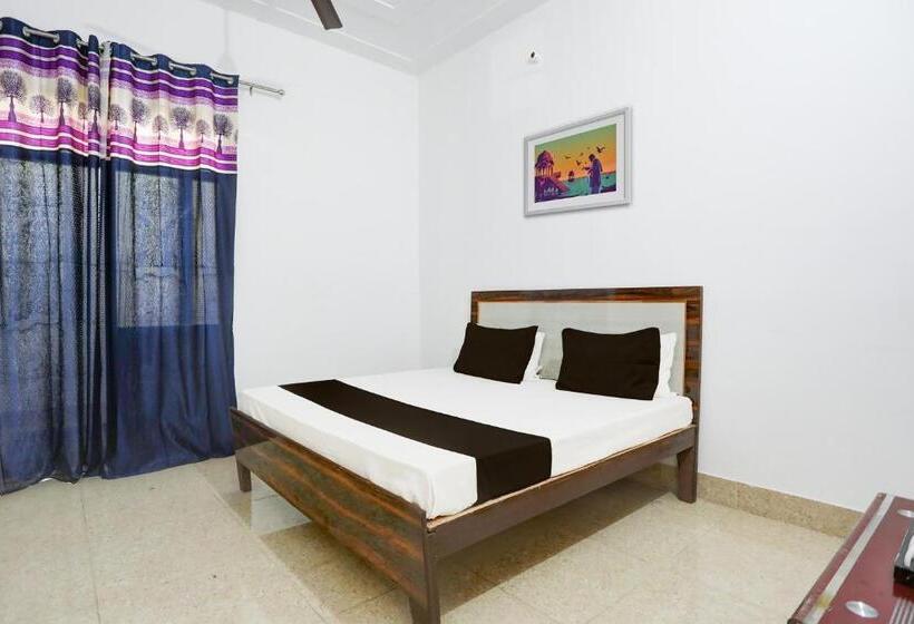 トリプルクラシックルーム, Oyo Star