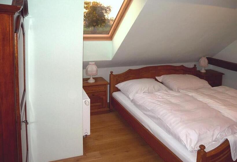 Номер Стандарт Трехместный, Penzion Záhornice