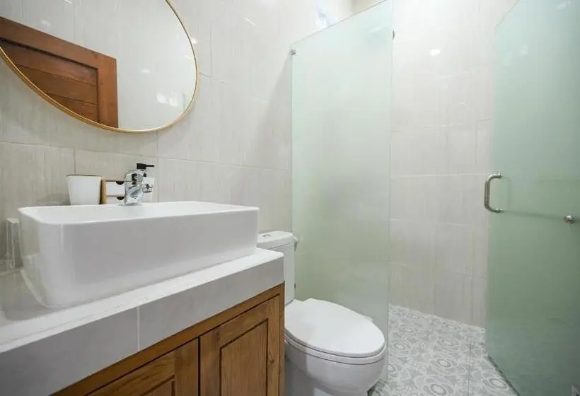 スーペリアールーム, Karma Guest House Redpartner