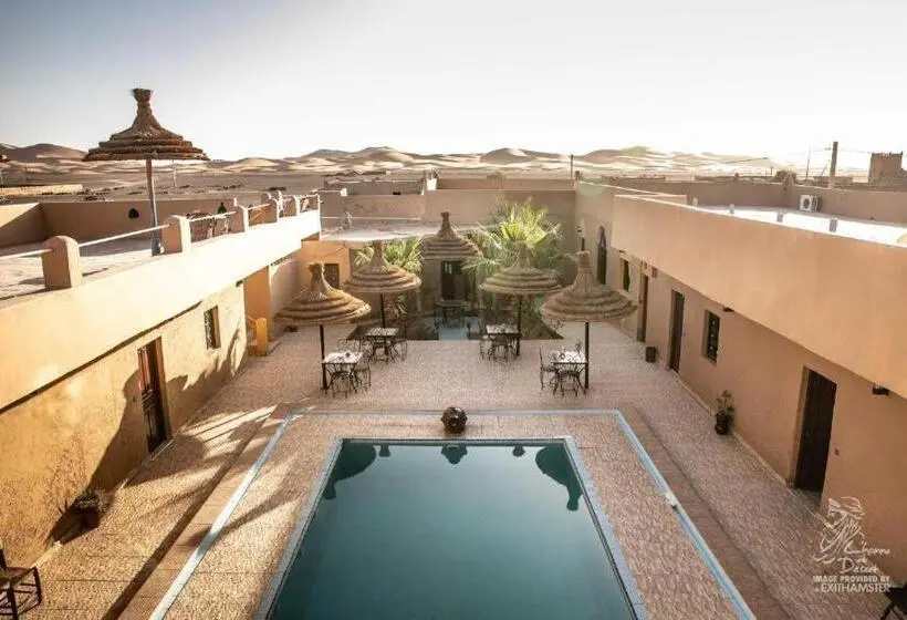 スタンダードトリプルルーム, Riad Desert Man