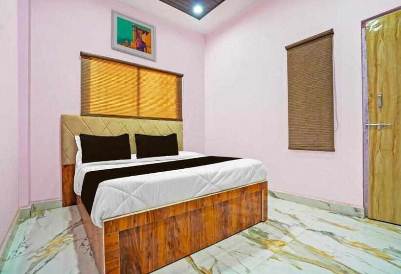 اتاق کلاسیک سه تخته, Oyo The Orchid