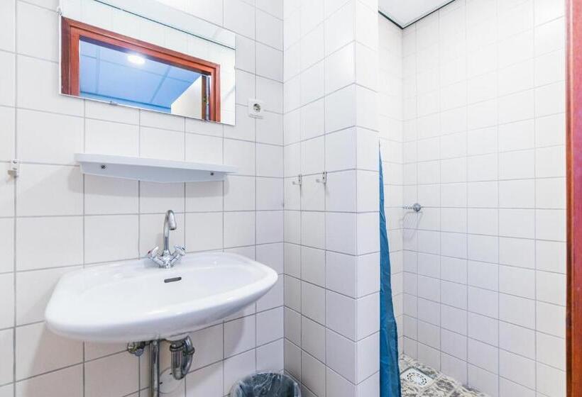 패밀리 룸, Oer T Hout