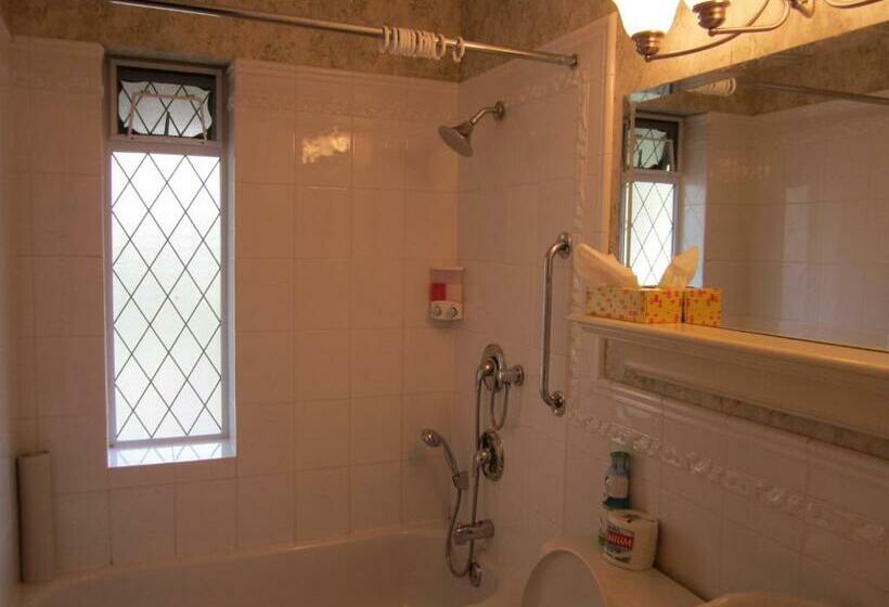 スイート, Heathergate Cottage And Suites