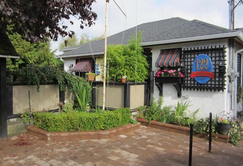 スイート, Heathergate Cottage And Suites
