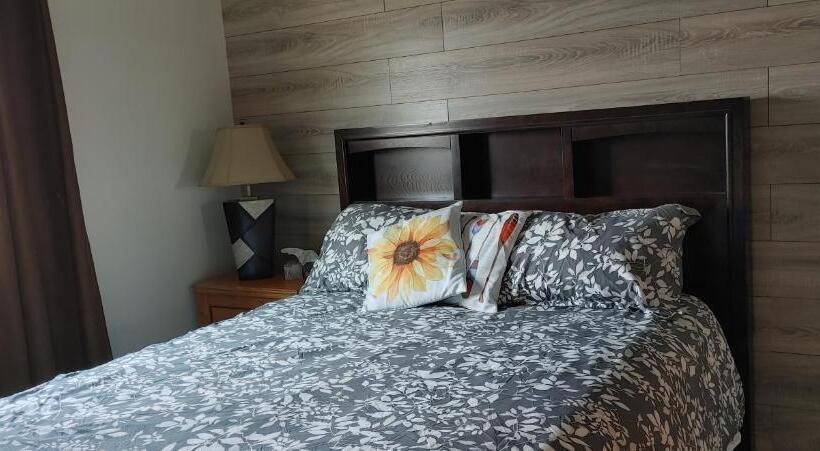 اتاق خانوادگی, Winedownhere Lic. 75806