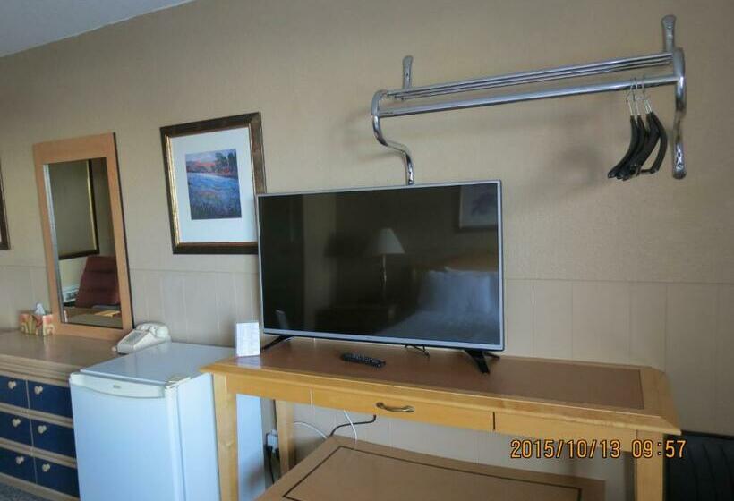 Номер Deluxe, Bulkley Valley Motel
