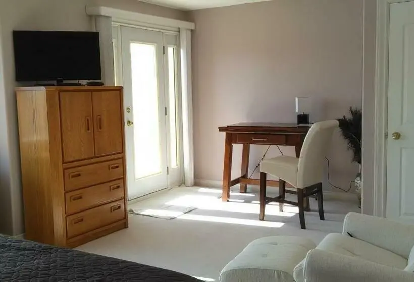 Deluxe Suite Sea View, Eagle Close Executive B&b