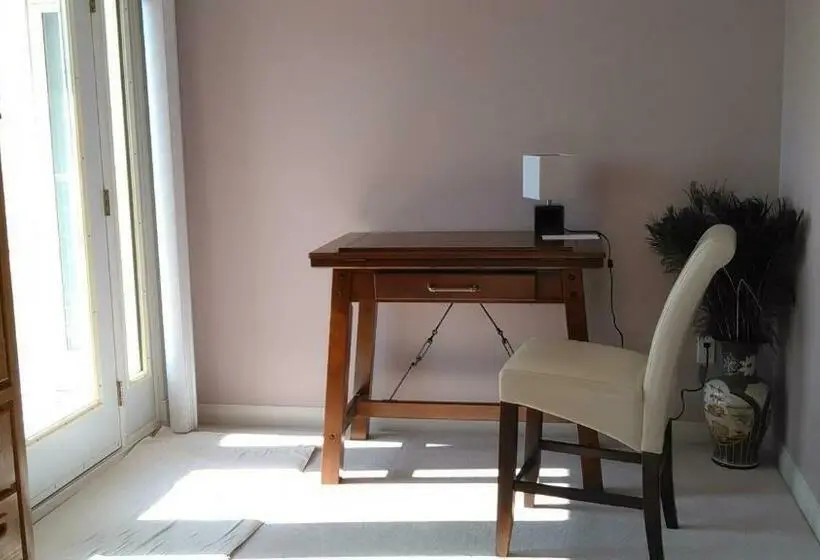 Deluxe Suite Sea View, Eagle Close Executive B&b