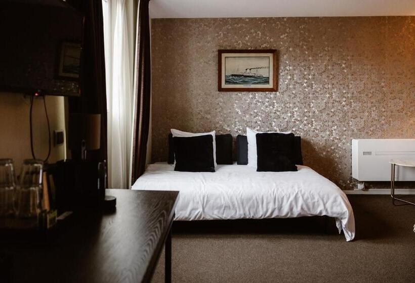 חדר משפחתי, Amerika