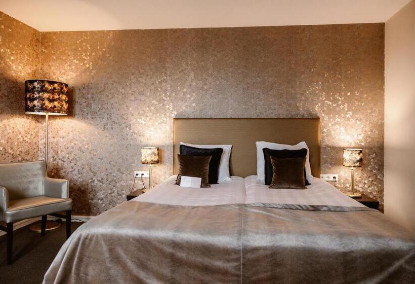 חדר משפחתי, Amerika