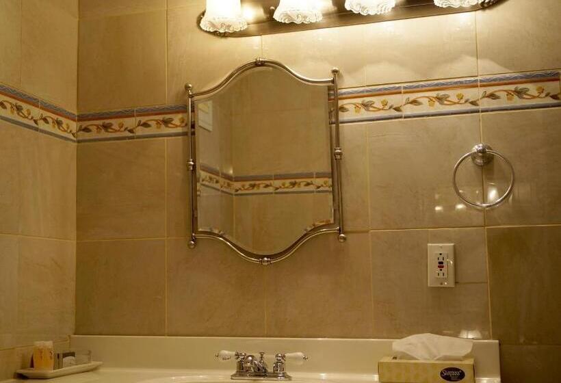 Четырехместный Номер Стандарт, Auberge Des Cévennes