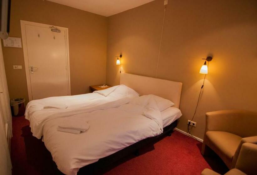 חדר סטנדרט, Bom