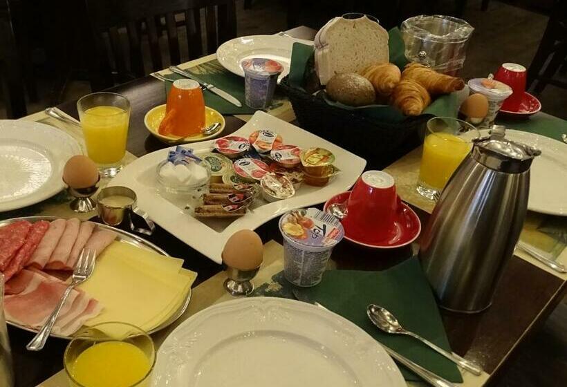 스탠다드 룸, Café Restaurant De Kroon