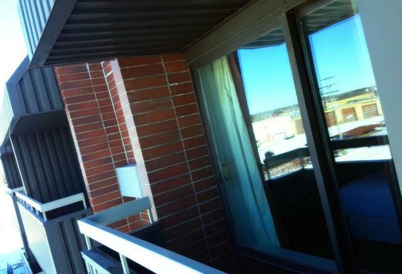 חדר סטנדרט, Home Away Inn