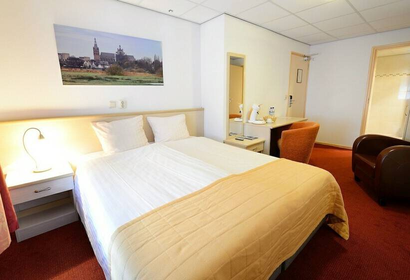 اتاق استاندارد, Jo Van Den Bosch