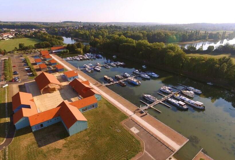 シングルデラックスルーム, Le Port De Decize