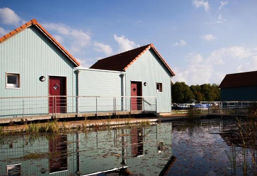 １ベッドルームハウス, Le Port De Decize