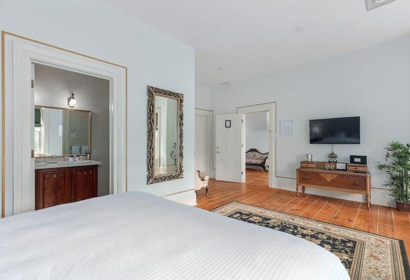 수피리어 룸, Manoir Sweetsburg