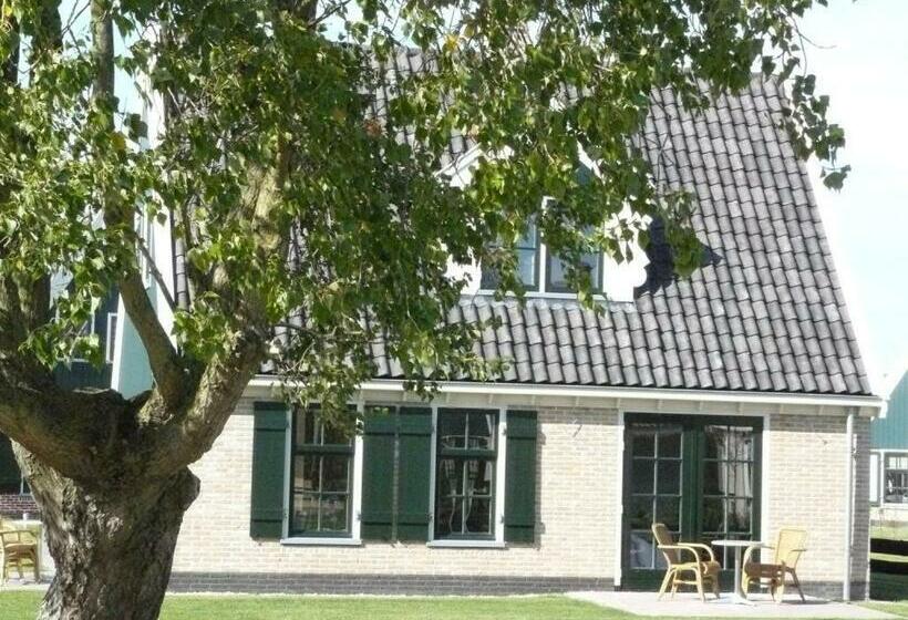 غرفة ديلوكس مزودة بتراس, Recreatiepark Wiringherlant