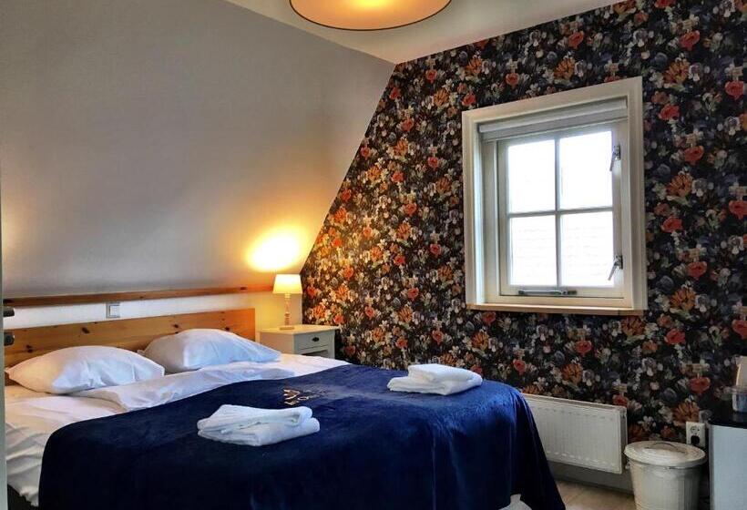 غرفة قياسية رباعية, Recreatiepark Wiringherlant