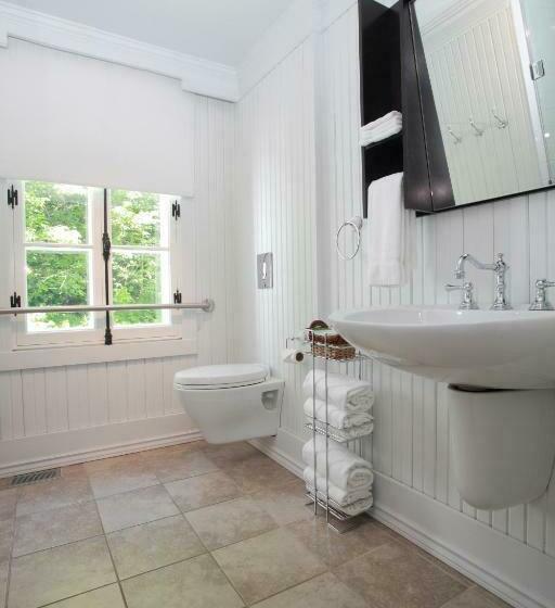 غرفه قياسيه سريرين مزدوجين, Village Historique De Val Jalbert