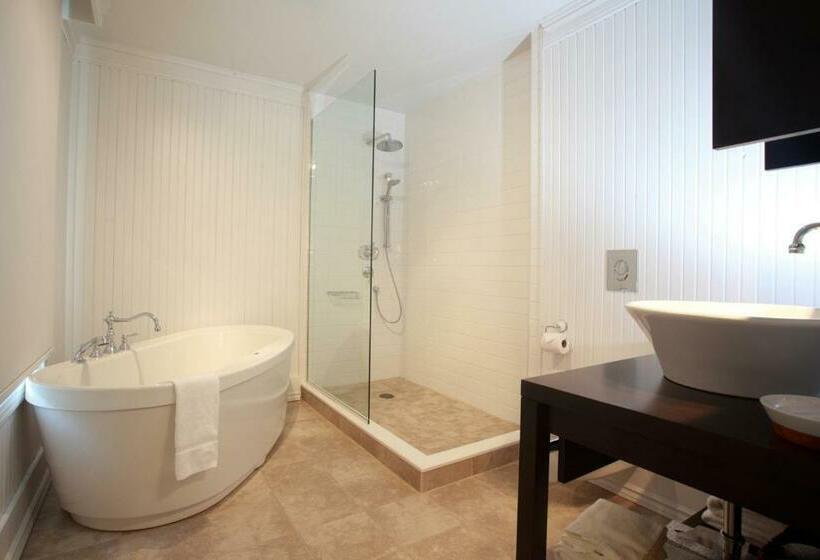 غرفة قياسية, Village Historique De Val Jalbert