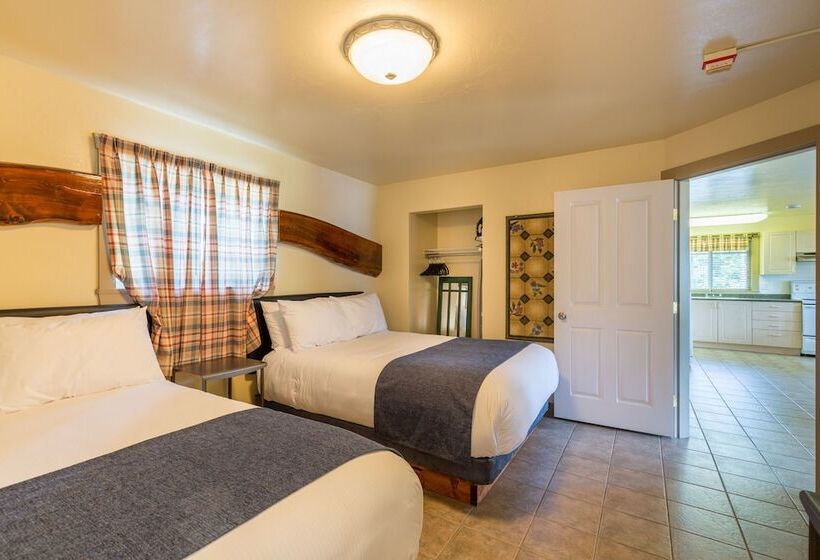 סוויטה משפחתית 2 חדרי שינה, Bathgate Resort And Marina