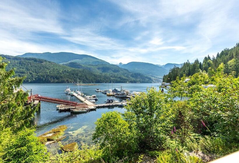 סוויטה משפחתית 2 חדרי שינה, Bathgate Resort And Marina