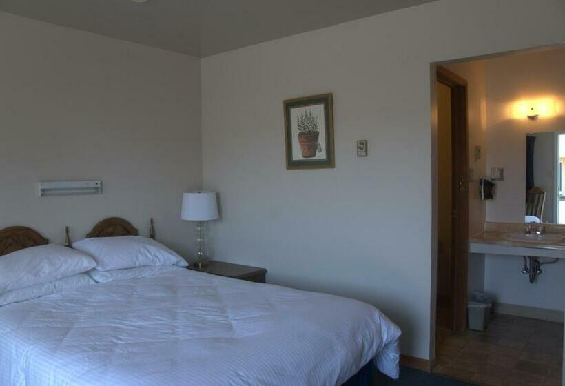 Номер Стандарт, Fortress Inn Louisbourg