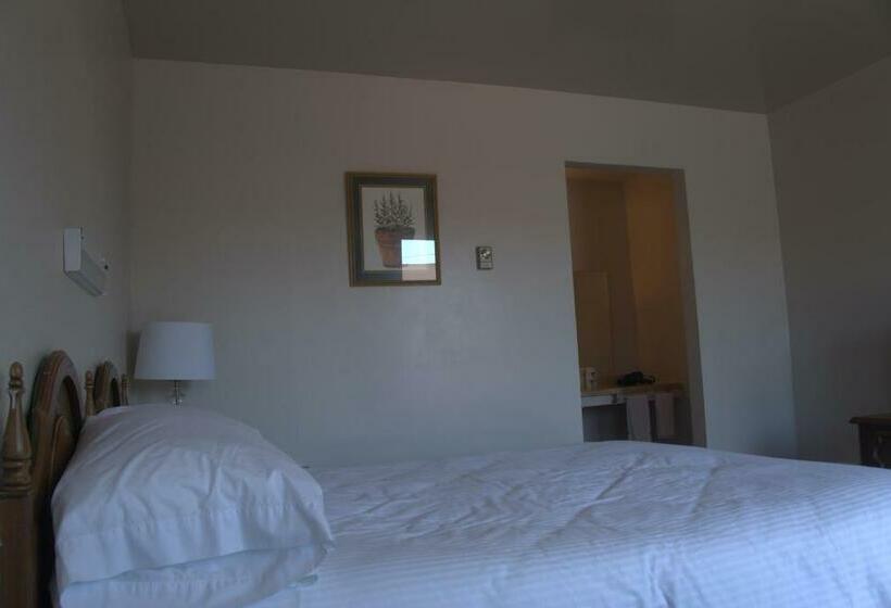 غرفة قياسية, Fortress Inn Louisbourg