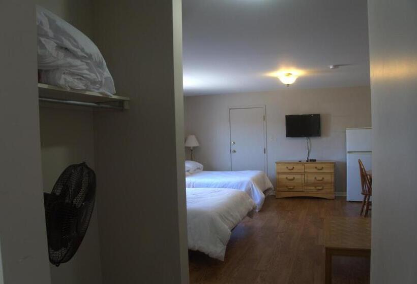 شقة غرفة واحدة, Fortress Inn Louisbourg