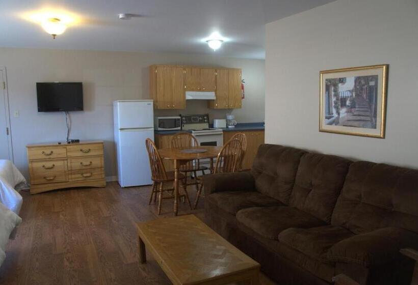 شقة غرفة واحدة, Fortress Inn Louisbourg