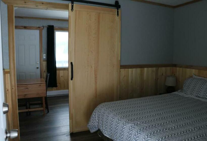 Quarto Estandar Vista Lago, Jasper Way Inn Resort & Campground