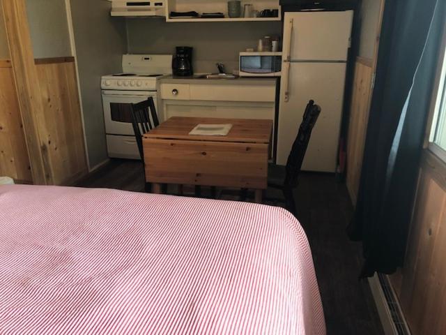 标准间带湖景, Jasper Way Inn Resort & Campground